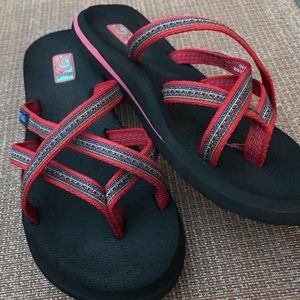 Teva Mush Sandals